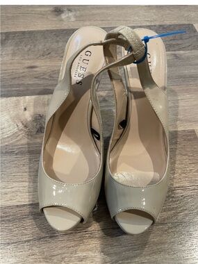 GUESS Beige Patent Peep-Toe Slingback Heels